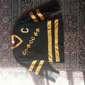 Vintage Vancouver Canucks Jersey